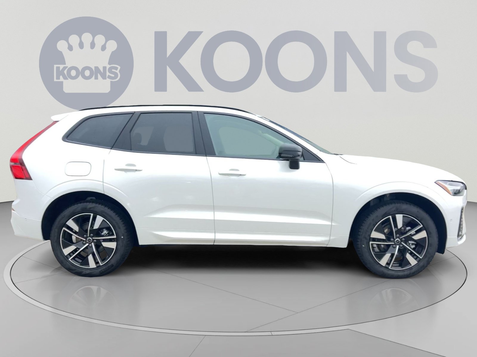 New 2026 Volvo XC60 B5 Plus w/ Protection Package Premier AWD/4WD image 12