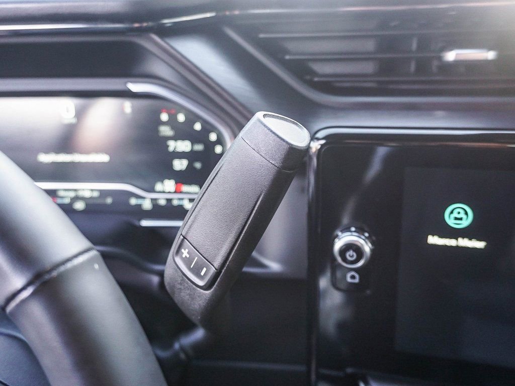 Used 2024 GMC Sierra 2500 AT4 w/ AT4 Premium Plus Package image 23