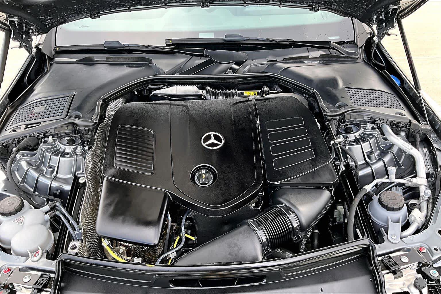 Used 2025 Mercedes-Benz C 300 4MATIC Sedan w/ AMG Line w/ Night Package image 27