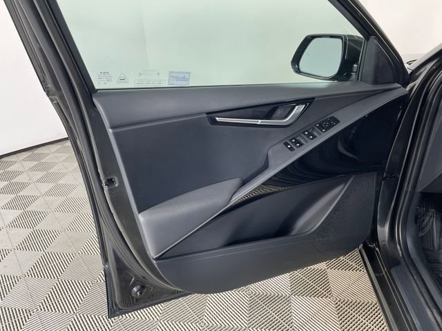 Certified 2024 Kia Niro Wind w/ Wind Preserve Package FWD image 17