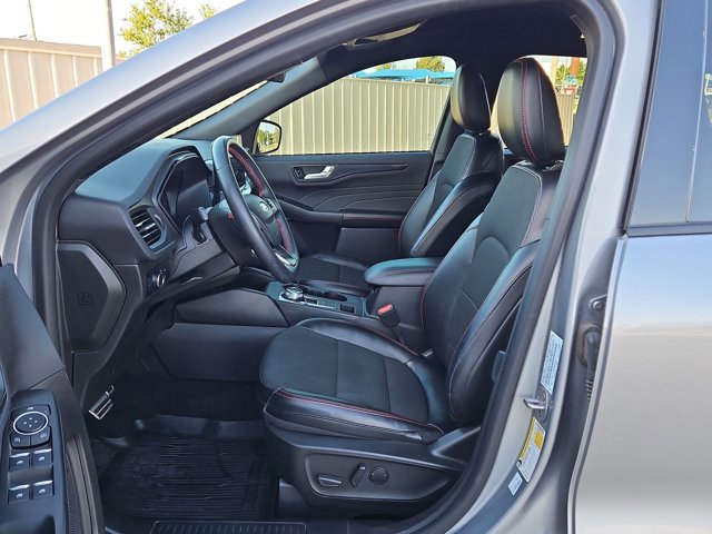 Used 2023 Ford Escape ST-Line w/ Tech Pack #1 FWD image 16