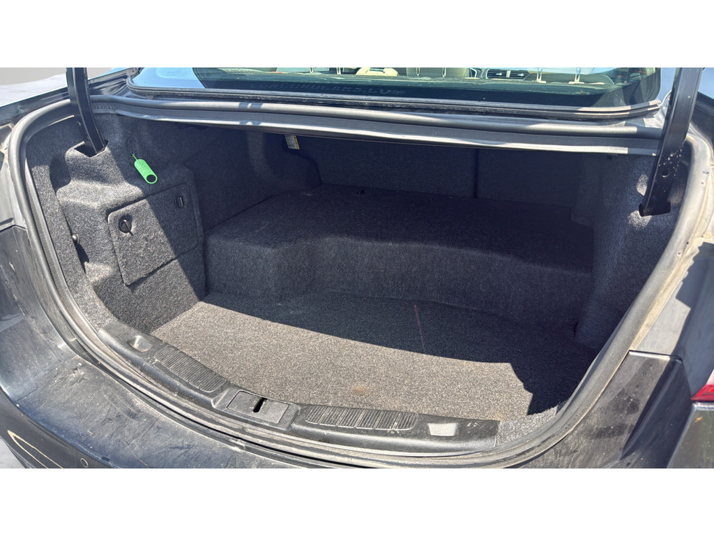 Used 2018 Ford Fusion Titanium FWD image 28