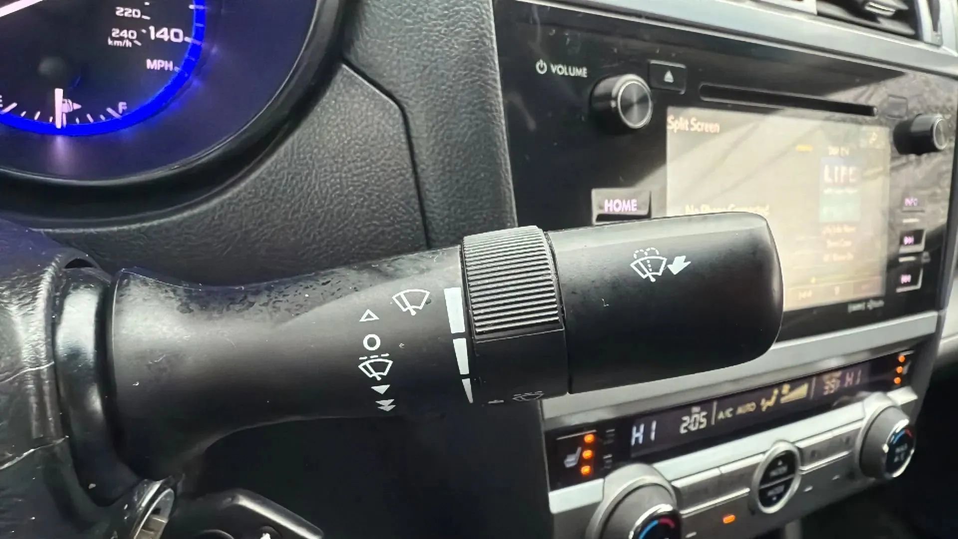 Used 2016 Subaru Legacy 2.5i Premium image 13