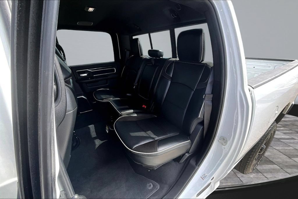 Used 2026 RAM 2500 Laramie AWD/4WD image 24