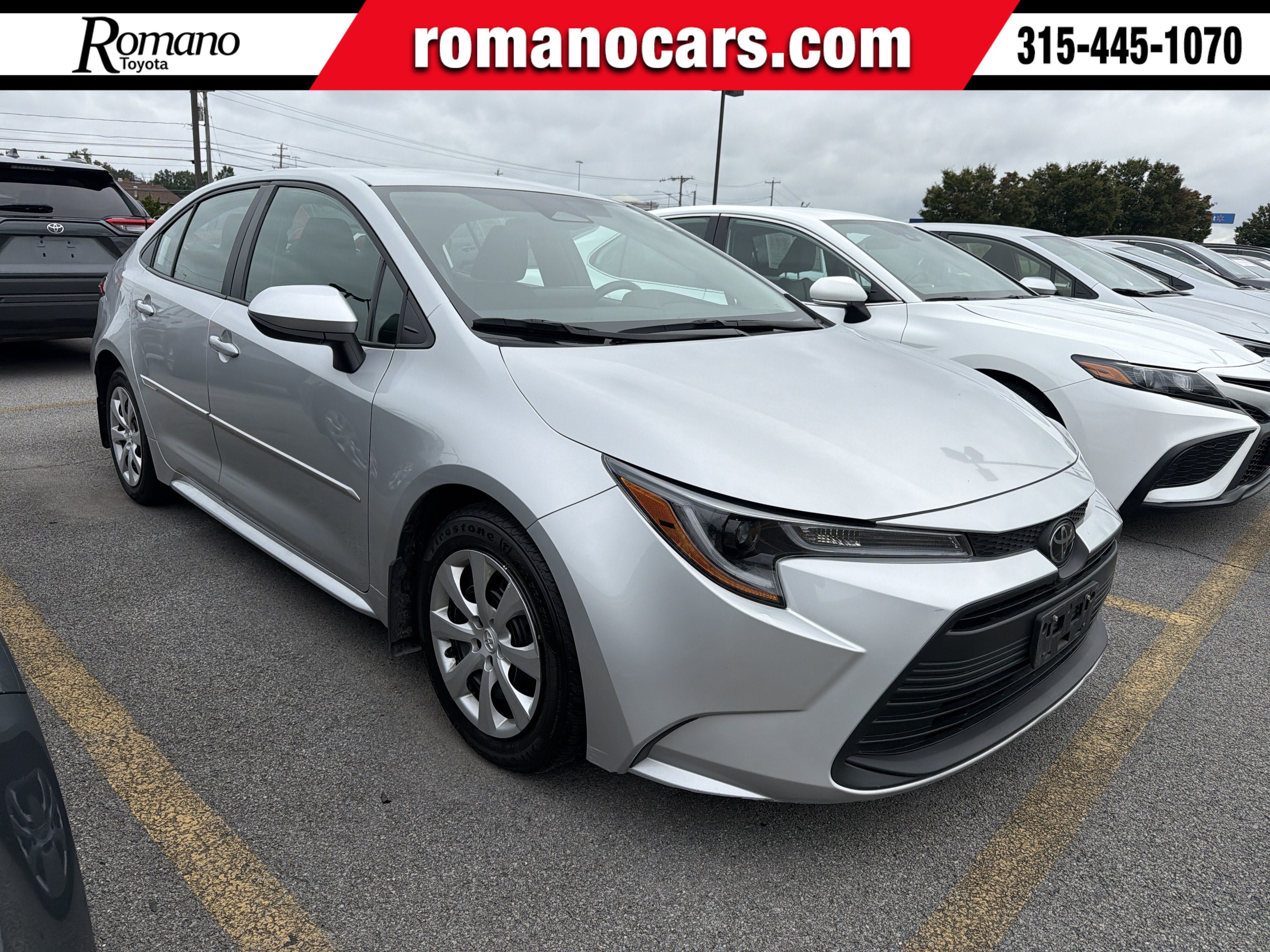 Used 2024 Toyota Corolla LE FWD image 1