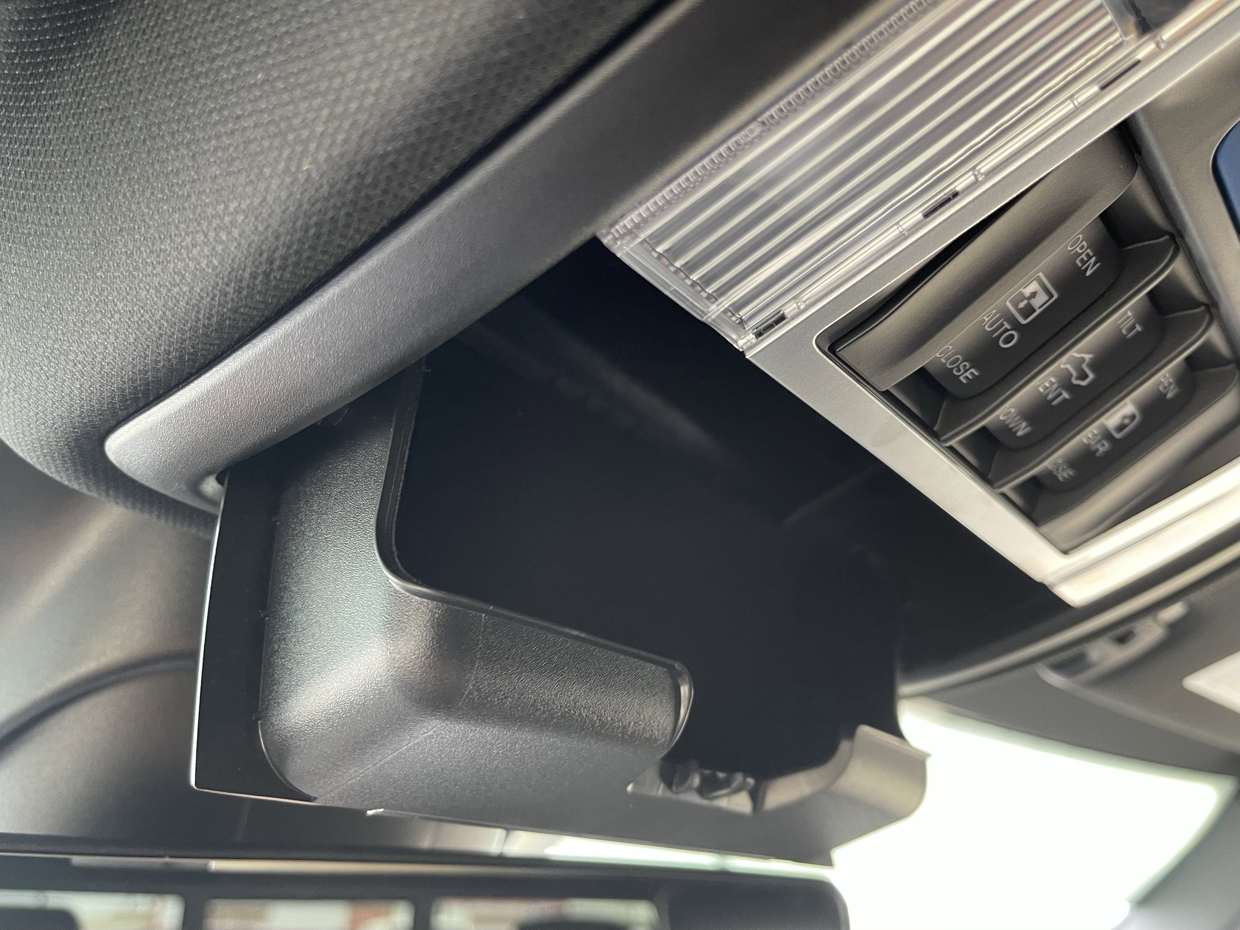 Used 2020 RAM 3500 Limited image 33