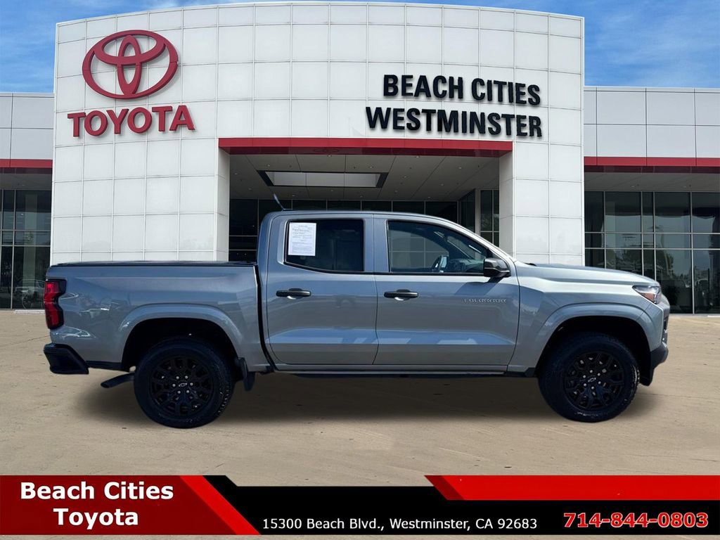 Used 2025 Chevrolet Colorado W/T w/ WT Custom Package RWD image 13