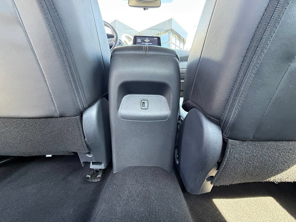Used 2025 Nissan Sentra SR w/ SR Premium Package FWD image 36