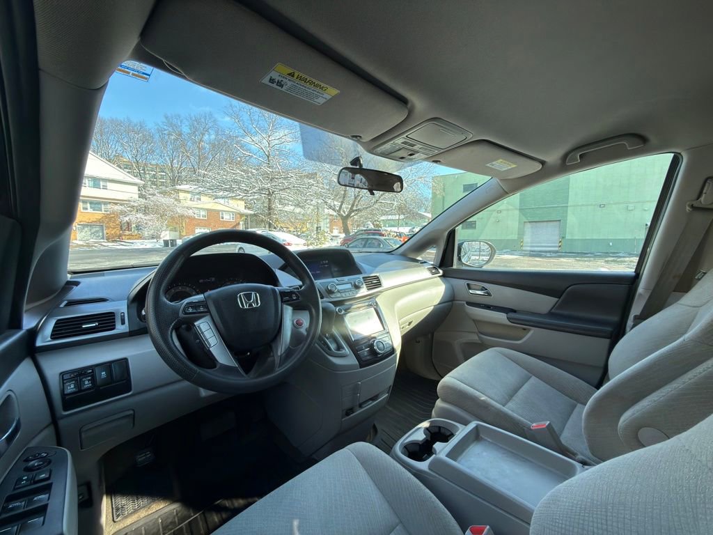 Used 2014 Honda Odyssey EX image 27