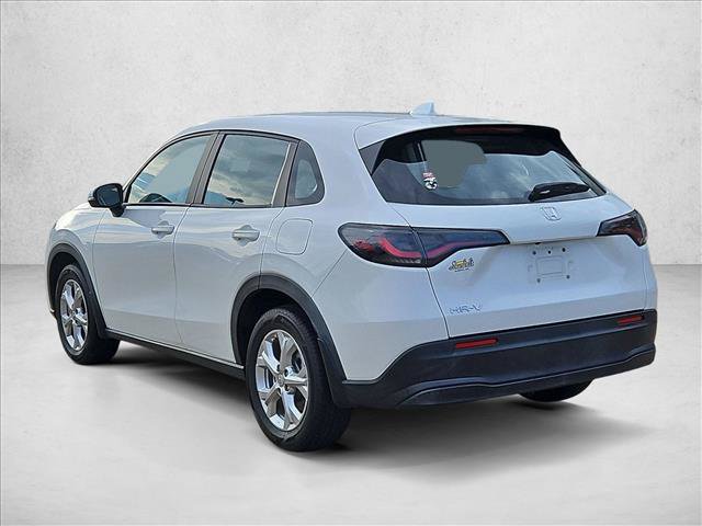 Used 2023 Honda HR-V LX image 11