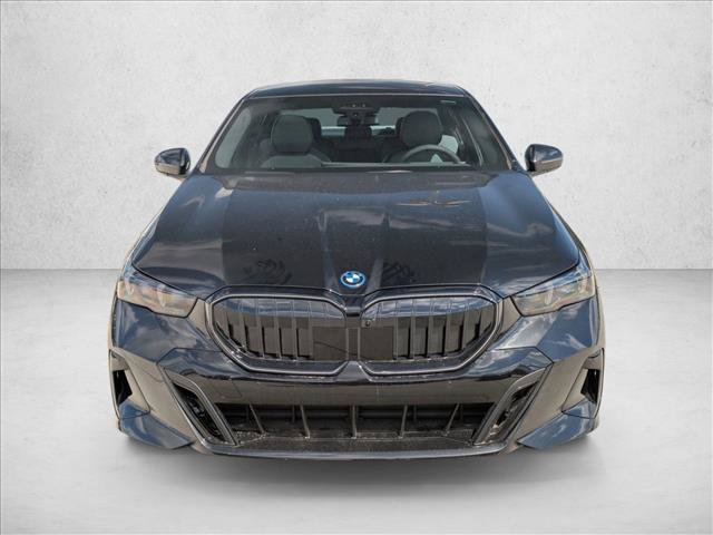 New 2027 BMW 550e xDrive w/ Executive Package AWD/4WD image 6