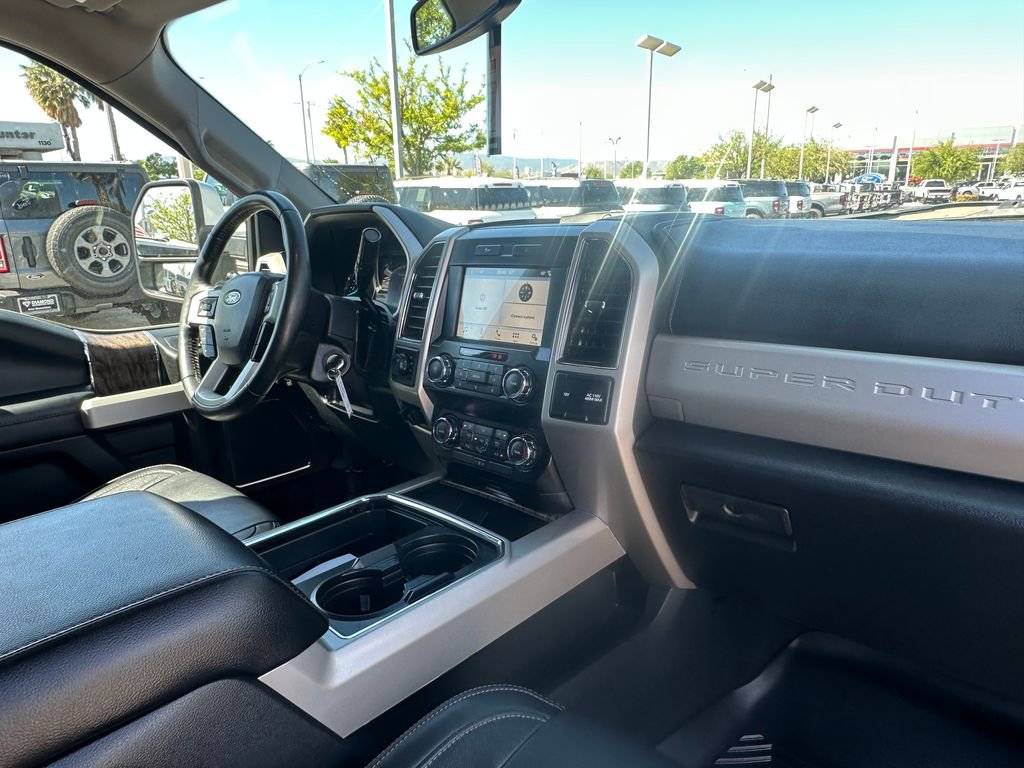 Used 2019 Ford F350 Lariat AWD/4WD image 16