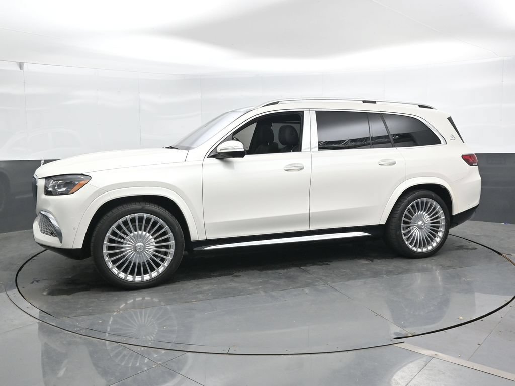Used 2023 Mercedes-Benz Maybach GLS 600 4MATIC image 9