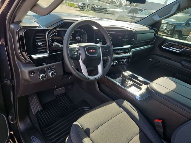 Used 2025 GMC Sierra 1500 Elevation w/ Preferred Package image 10