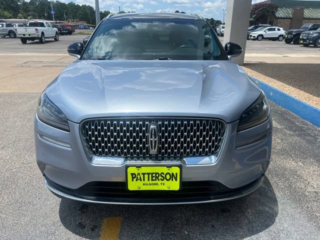 Used 2022 Lincoln Corsair Reserve w/ Elements Package FWD image 4