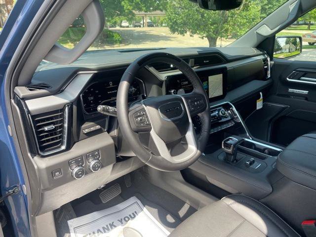 New 2025 GMC Sierra 1500 Denali image 13