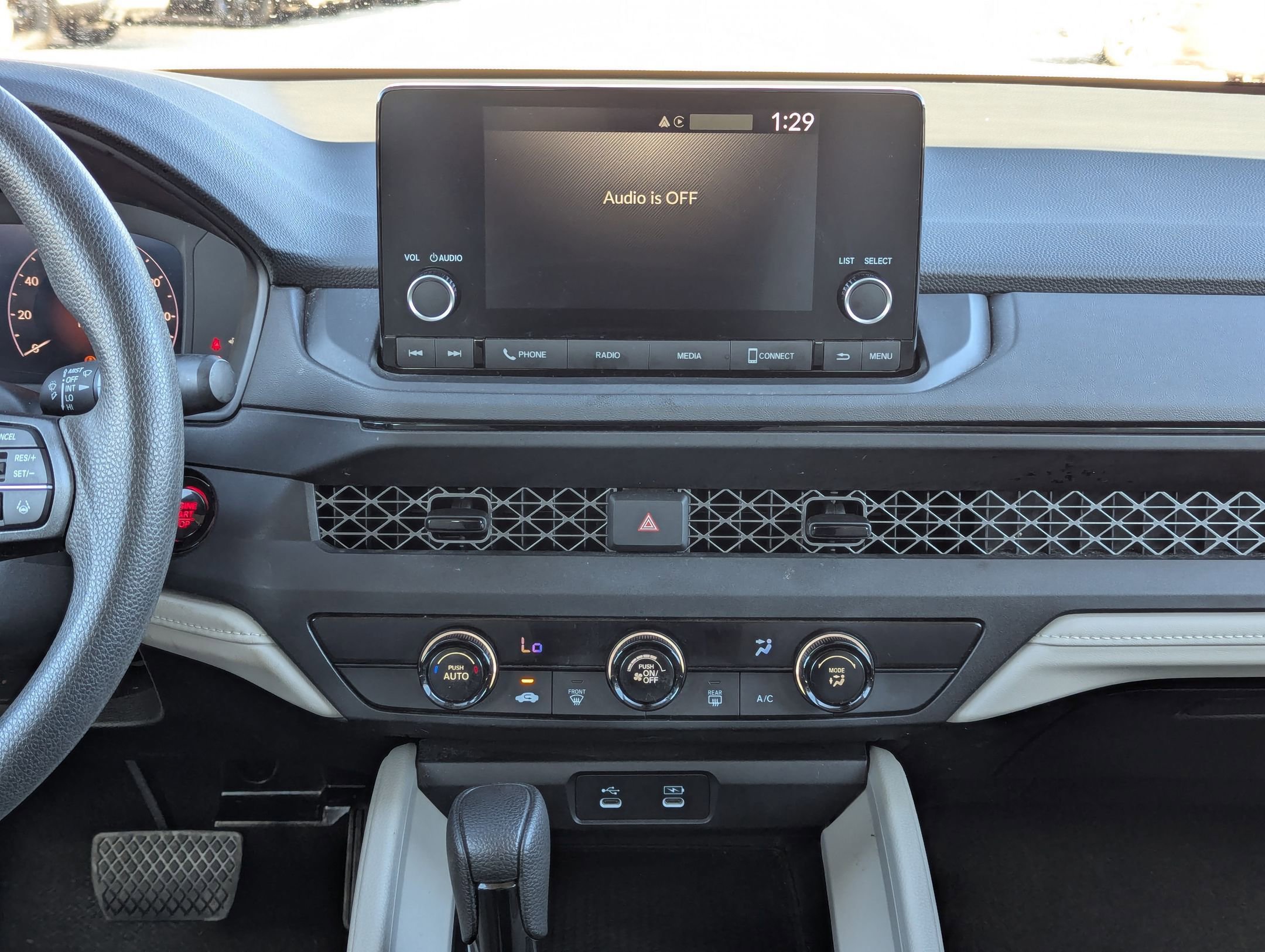 Used 2025 Honda Accord LX image 18