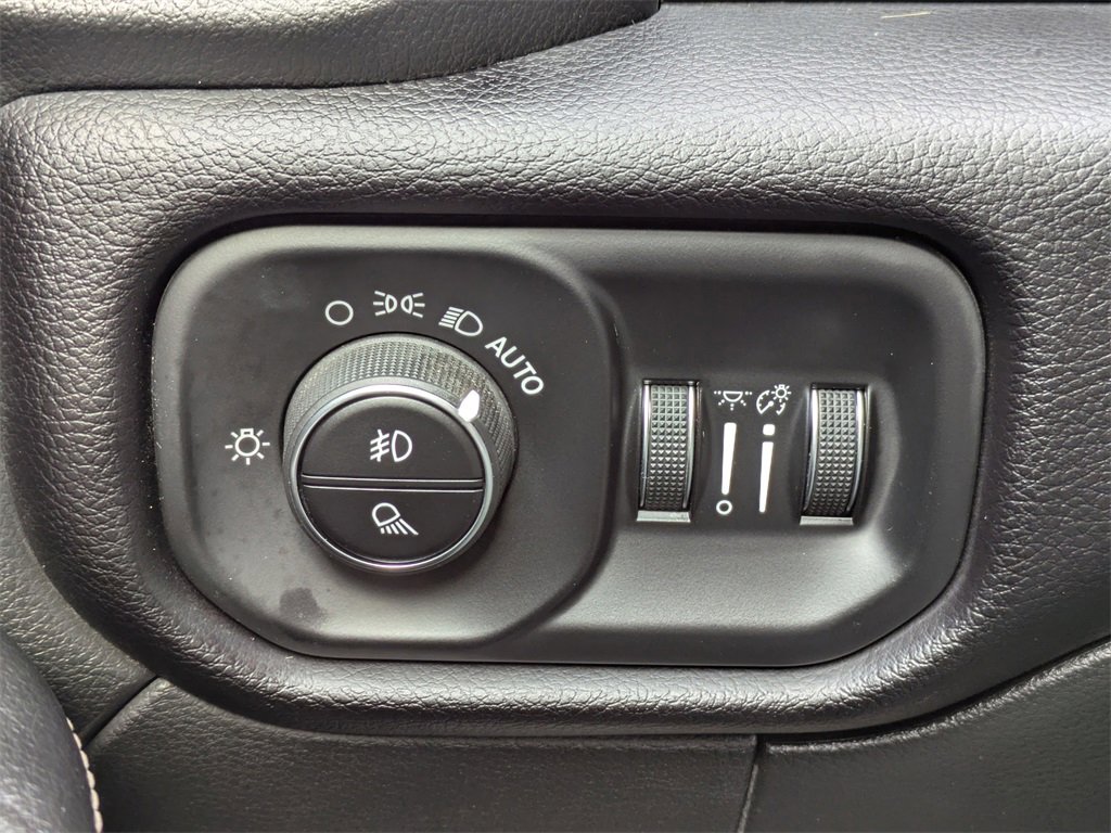 Used 2022 RAM 2500 Laramie image 22