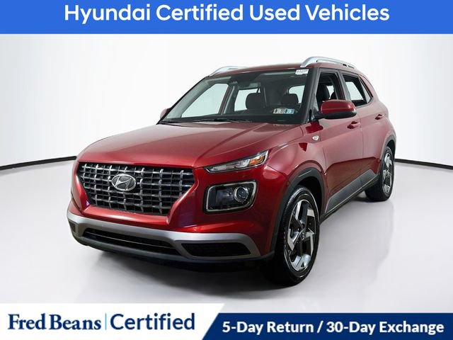 Certified 2025 Hyundai Venue SEL FWD image 4