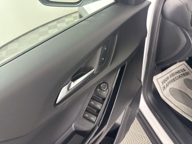 New 2026 Chevrolet Equinox LT w/ Safety and Technology Package FWD image 27
