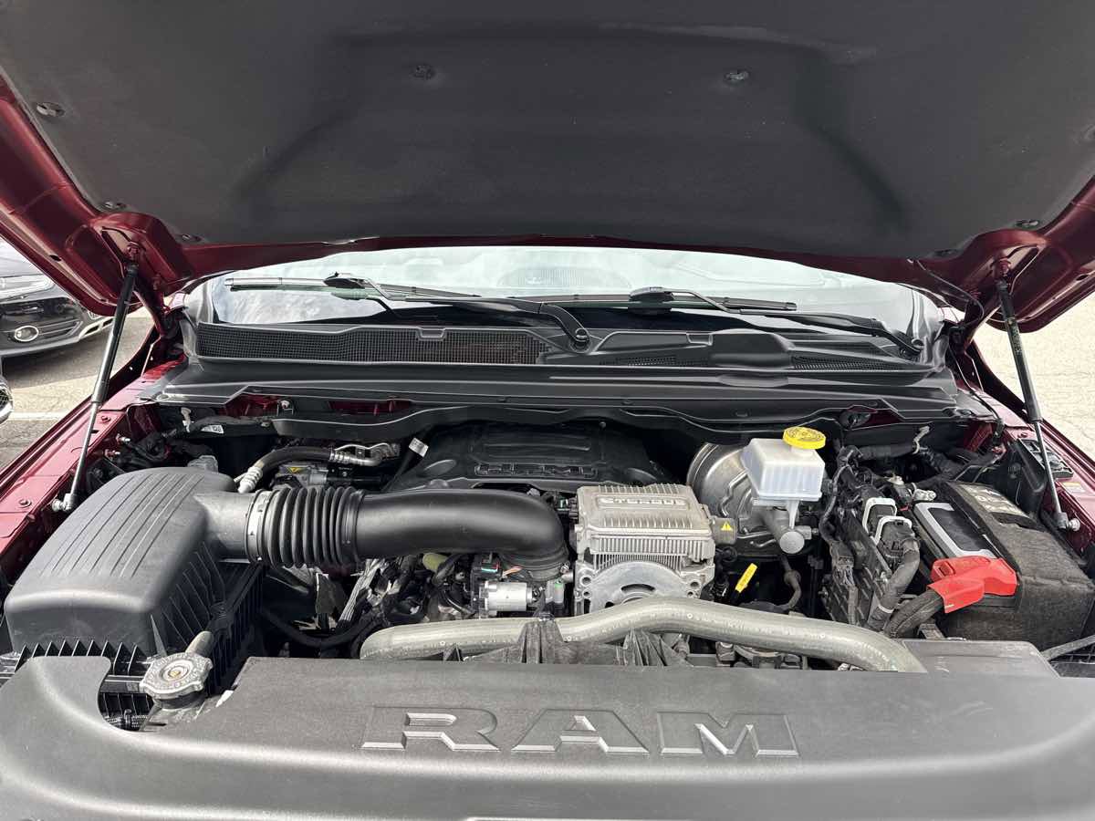 Used 2023 RAM 1500 Laramie image 25