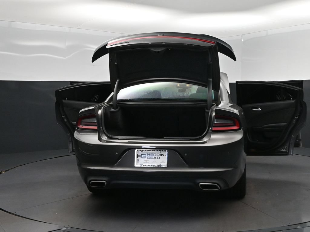 Used 2020 Dodge Charger SXT w/ Blacktop Package RWD image 51