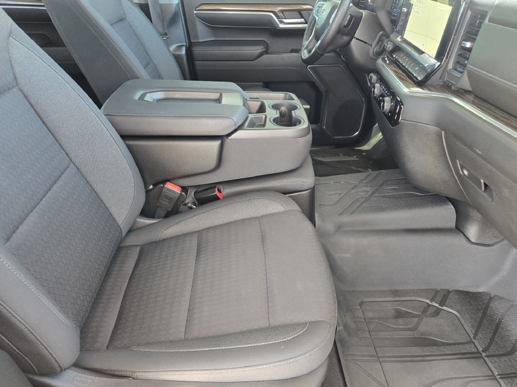 Used 2023 Chevrolet Silverado 1500 RST w/ Protection Package AWD/4WD image 14