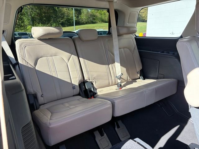 Used 2024 Ford Expedition Limited image 37