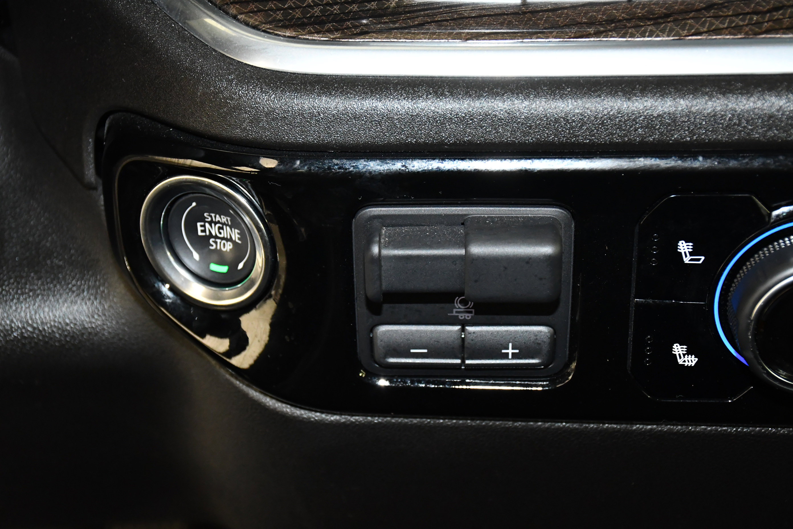 Used 2026 Chevrolet Silverado 1500 RST image 24