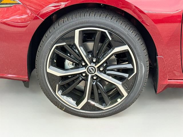 New 2025 Nissan Altima 2.5 SR w/ SR Premium Package image 19