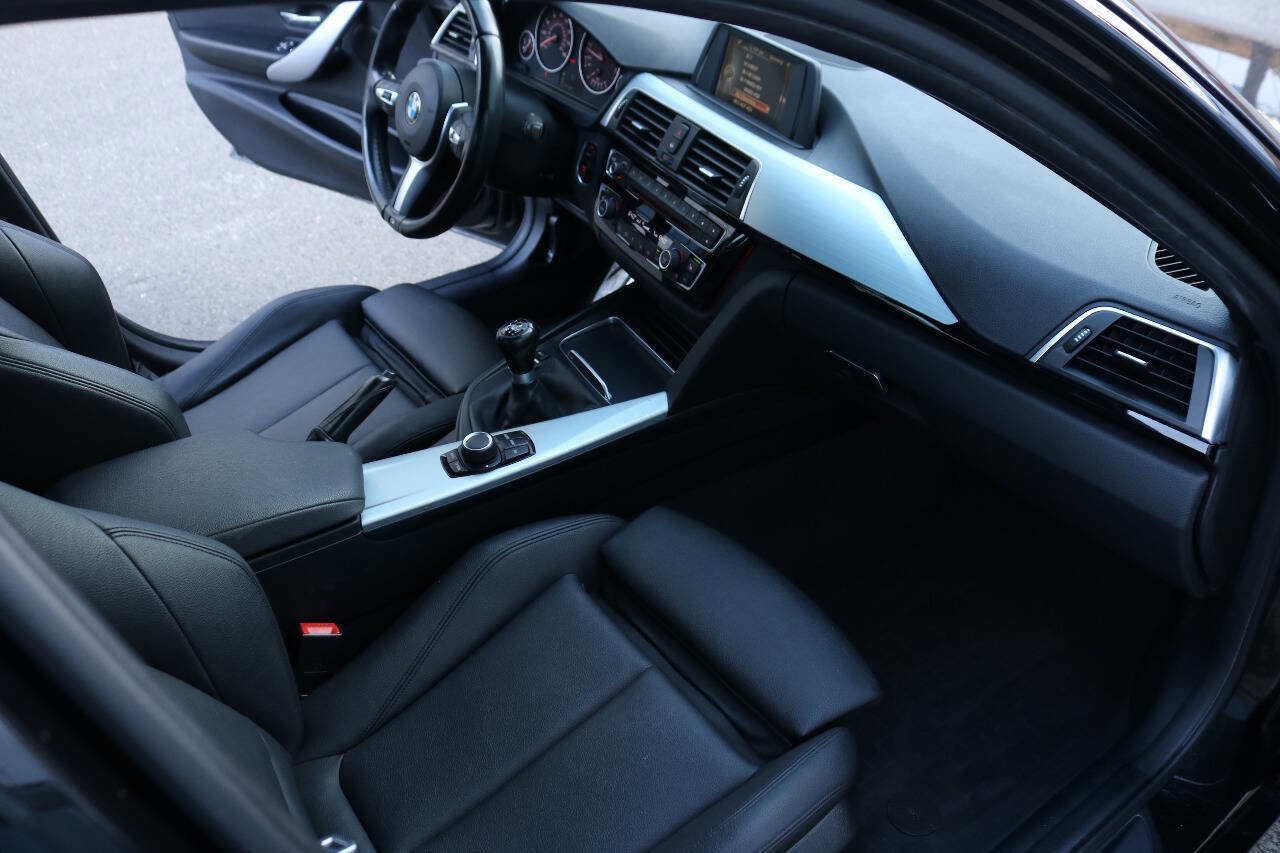Used 2016 BMW 328i Sedan image 16