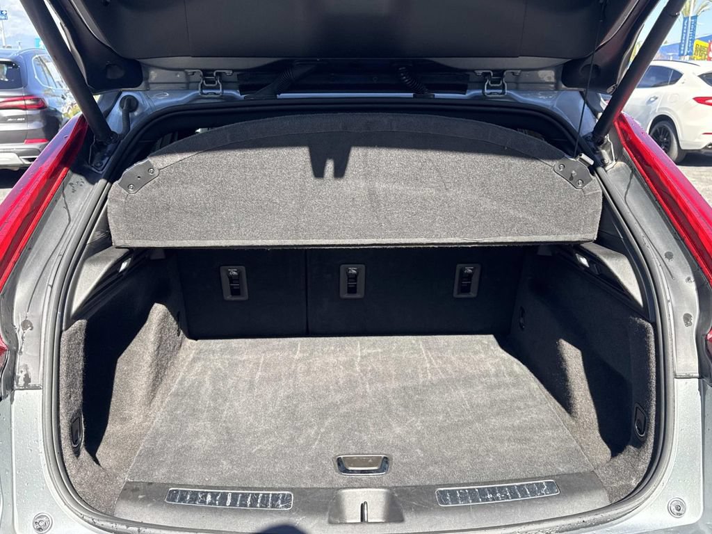 Used 2024 Cadillac XT4 Premium Luxury AWD/4WD image 22