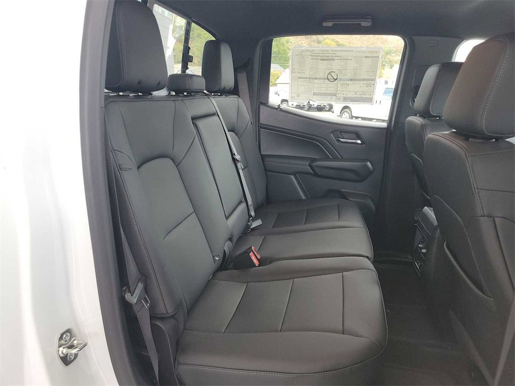 New 2024 Chevrolet Colorado LT w/ LT Convenience Package III image 27