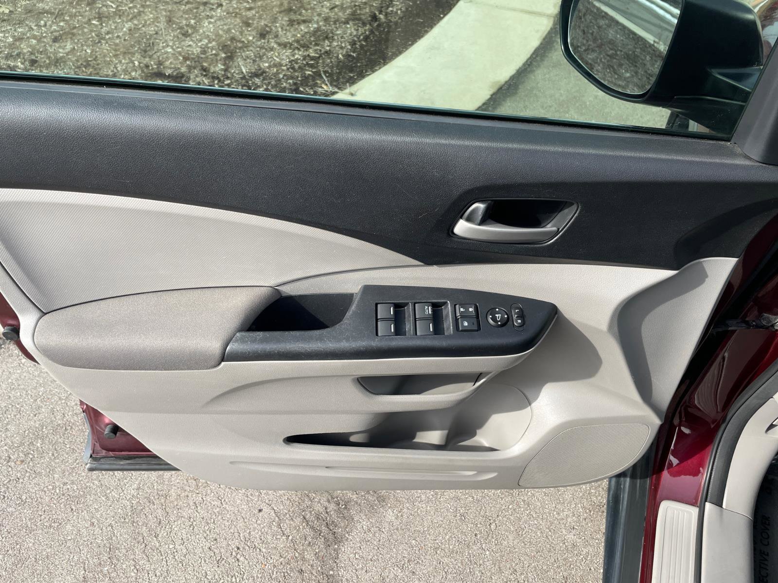 Used 2014 Honda CR-V LX image 9