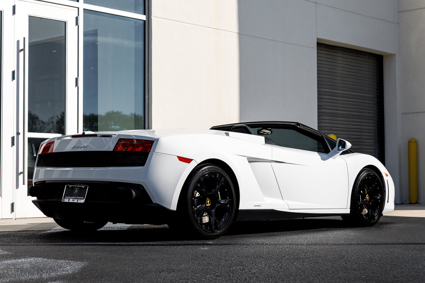 Used 2014 Lamborghini Gallardo LP 550-2 image 16