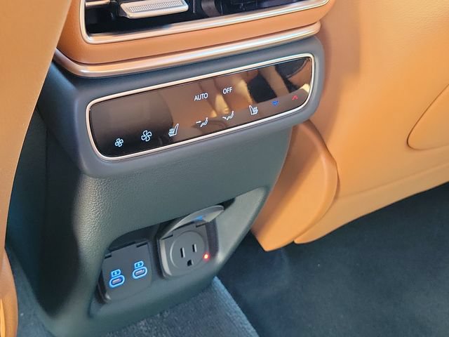 New 2026 Genesis GV80 2.5T Prestige AWD/4WD image 8