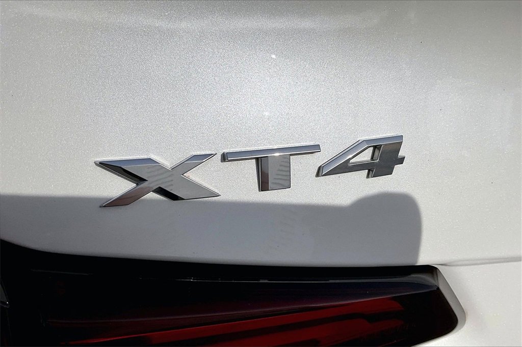 Used 2023 Cadillac XT4 Premium Luxury w/ Cold Weather Package image 33