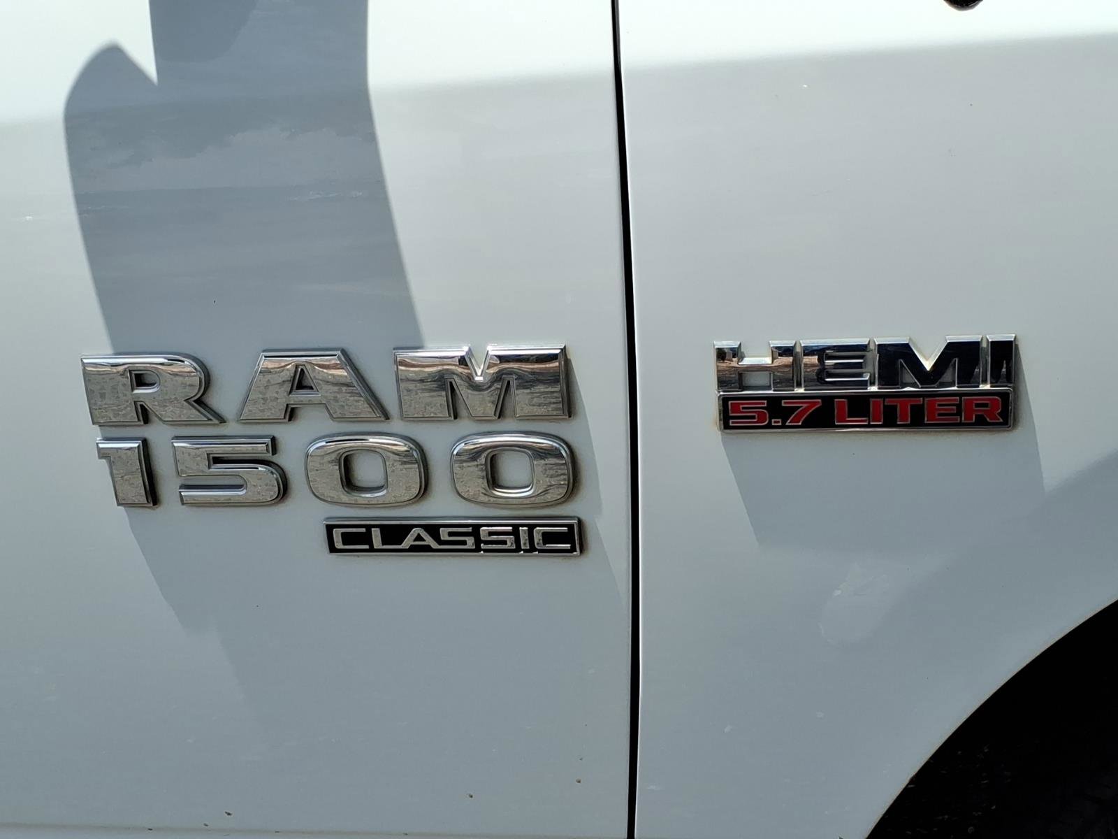 Used 2023 RAM 1500 Classic SLT w/ Trailer & Traction Group RWD image 9
