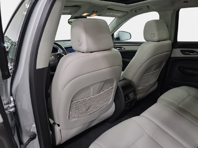Used 2015 Cadillac SRX Luxury w/ Driver Awareness Package AWD/4WD image 12