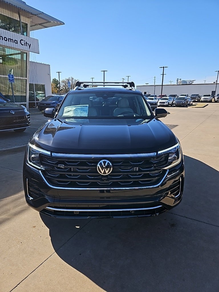 New 2026 Volkswagen Atlas SEL Premium R-Line image 2