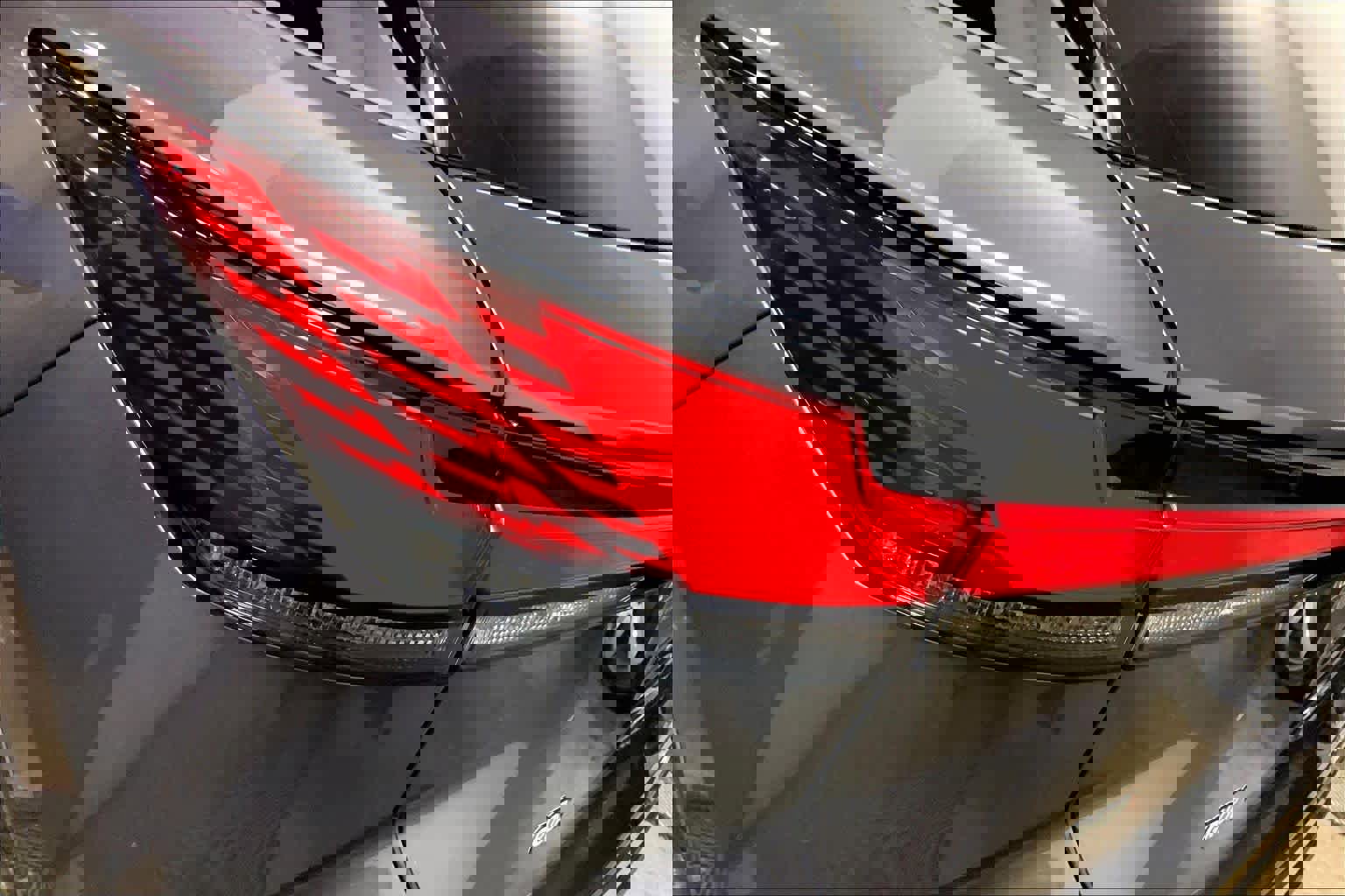 Certified 2025 Lexus RX 450h Luxury w/ Convenience Package image 29