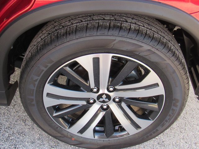 New 2025 Mitsubishi Outlander Sport ES image 8
