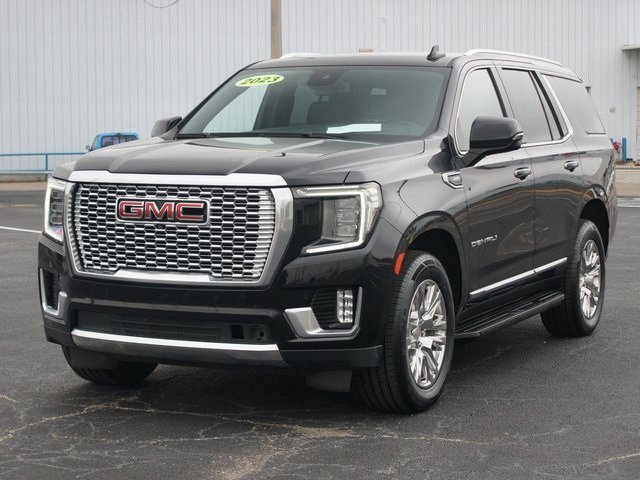 Used 2023 GMC Yukon Denali image 2