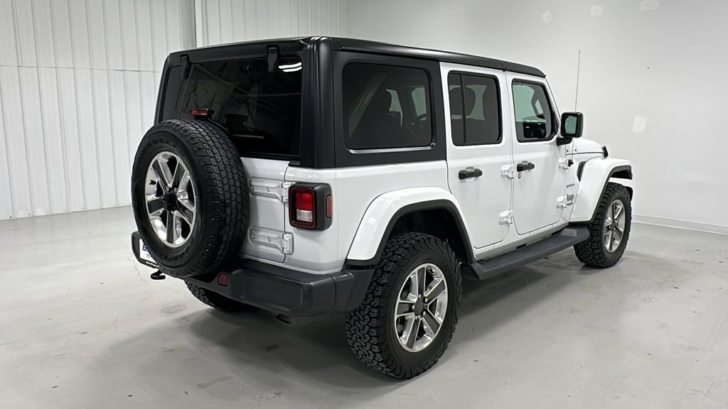 Used 2018 Jeep Wrangler Unlimited Sahara image 6