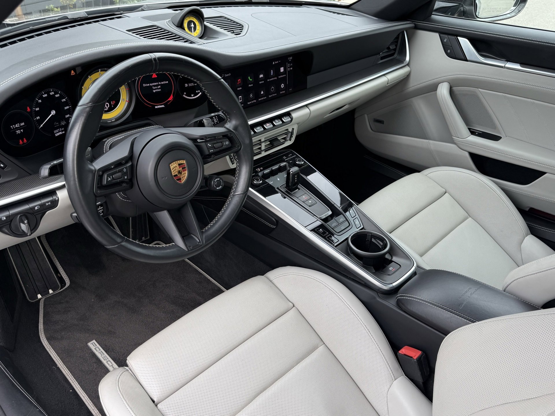 Certified 2022 Porsche 911 Turbo S image 4