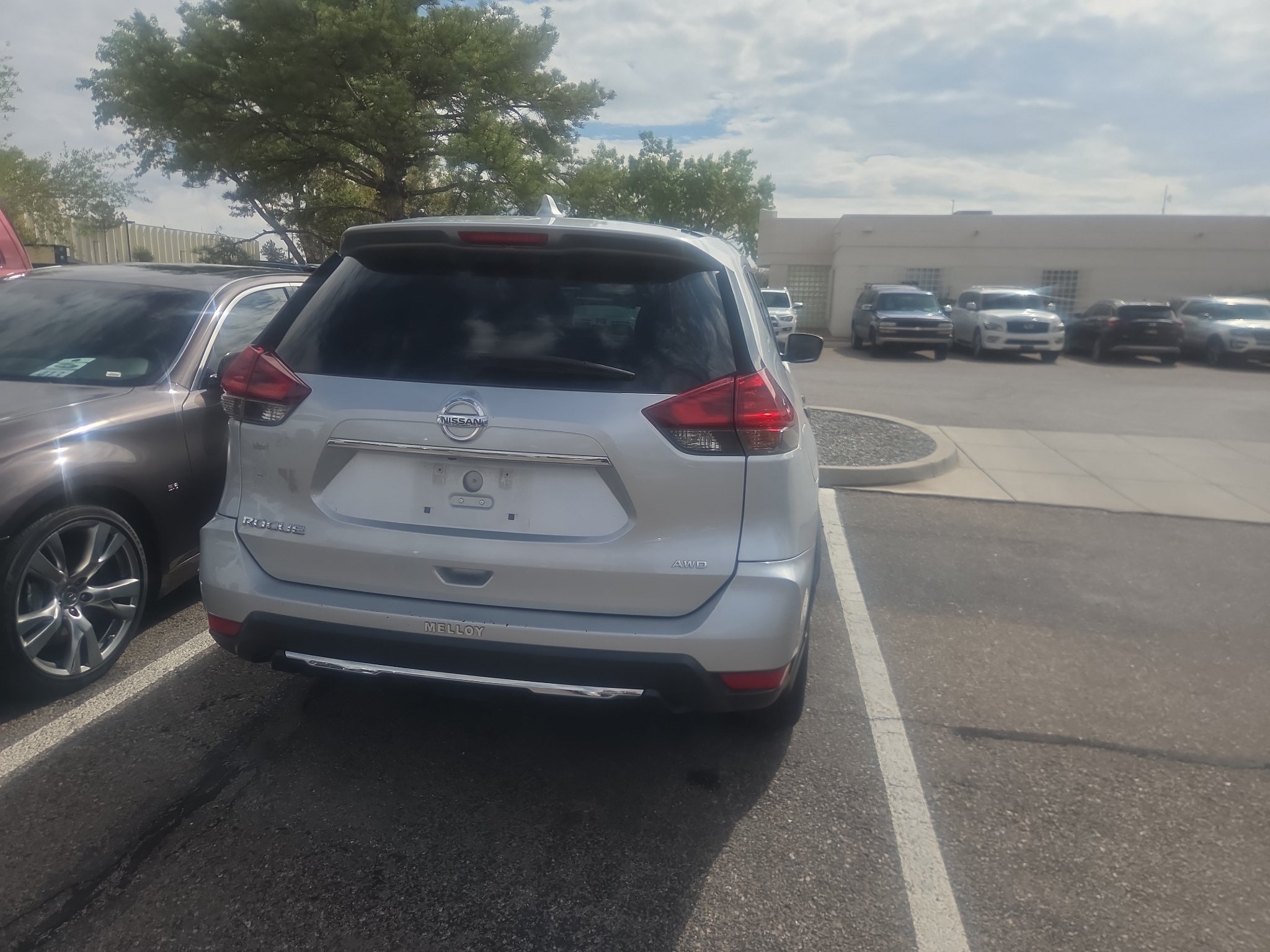 Used 2019 Nissan Rogue S AWD/4WD image 4