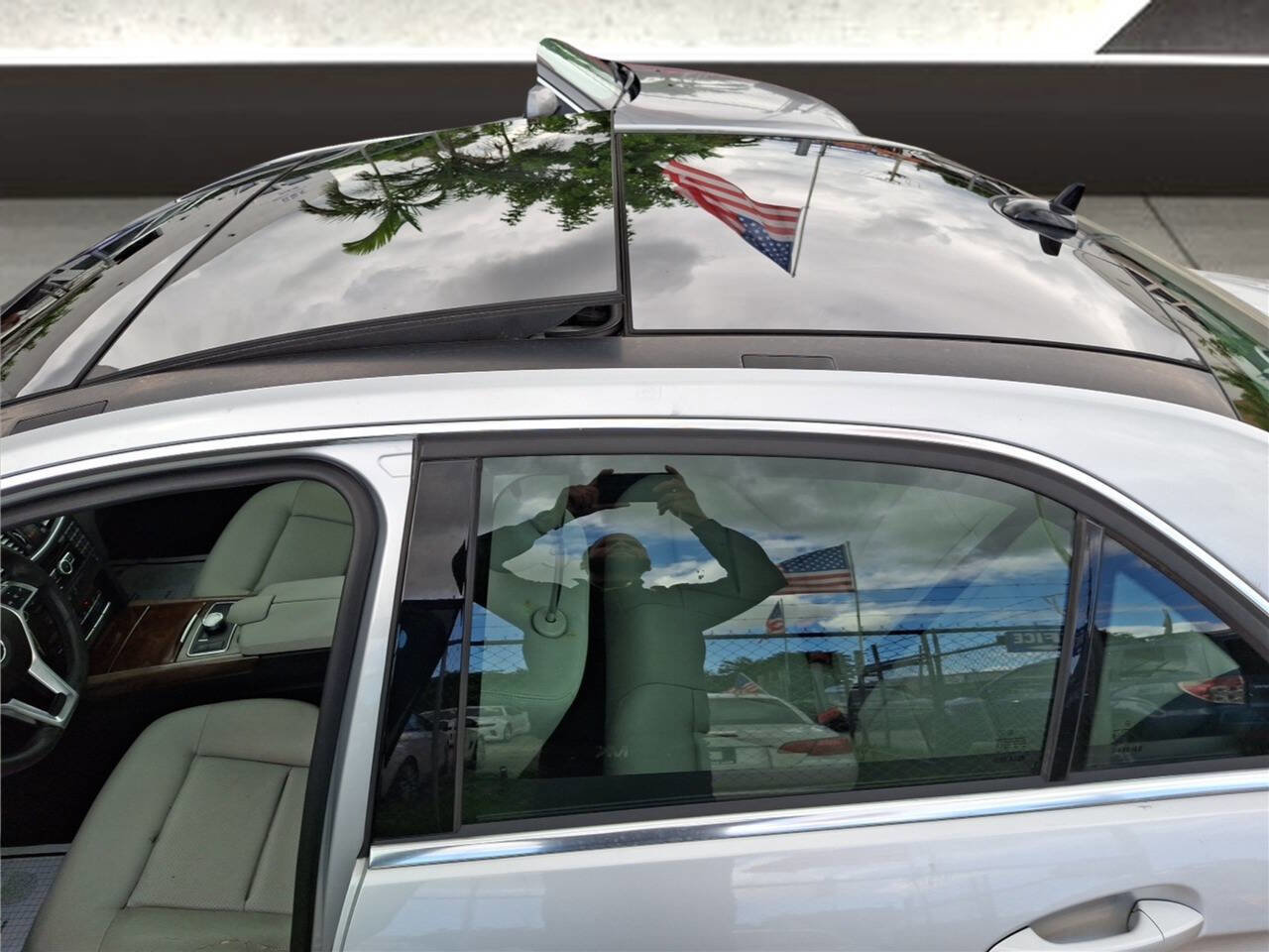 Used 2013 Mercedes-Benz E 350 Sedan image 10