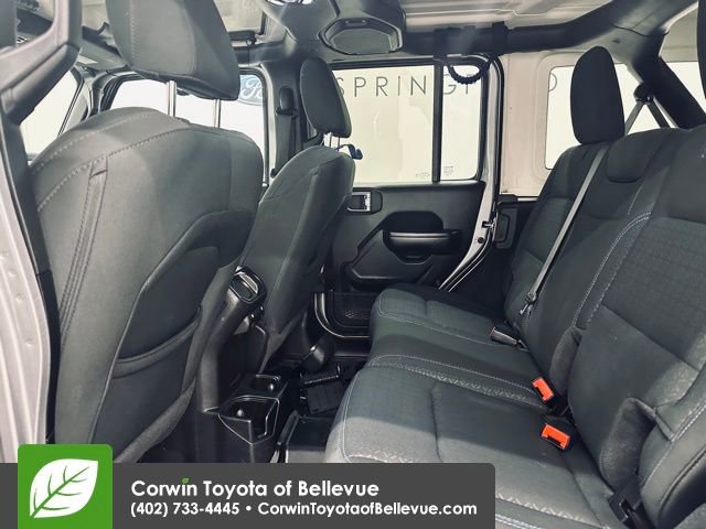 Used 2021 Jeep Wrangler Unlimited Islander image 18