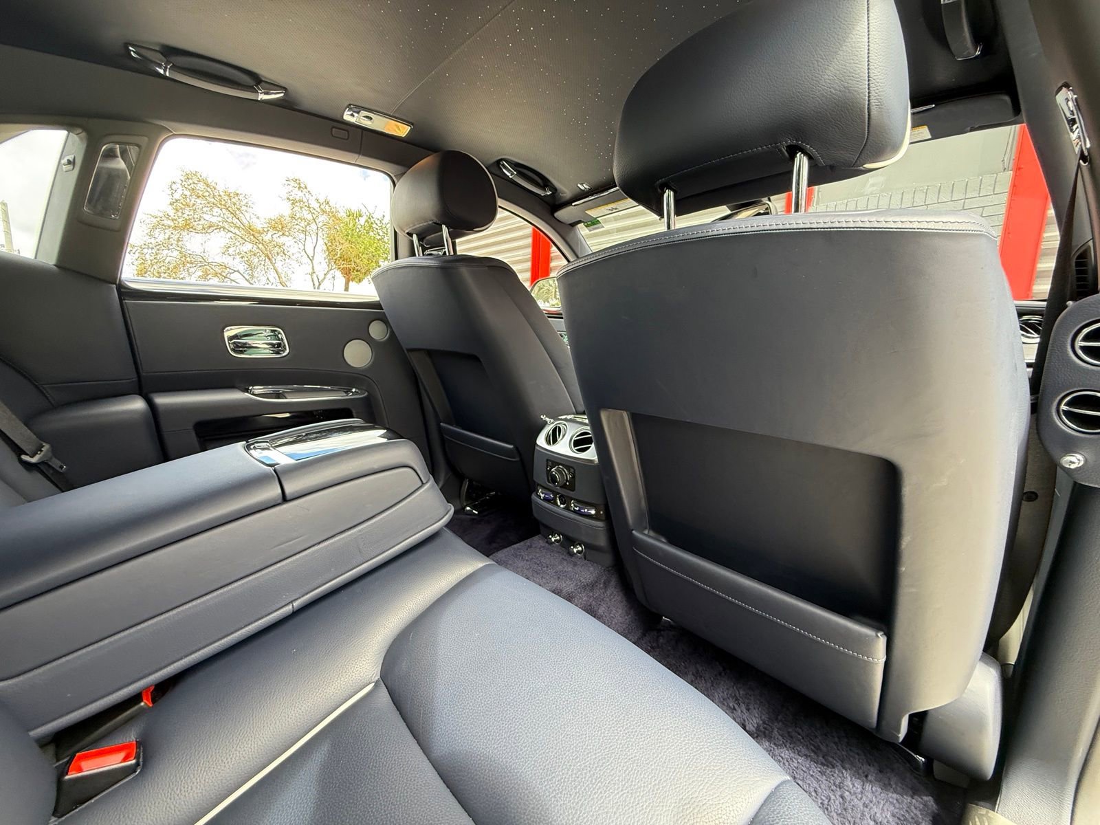 Used 2020 Rolls-Royce Ghost RWD image 26