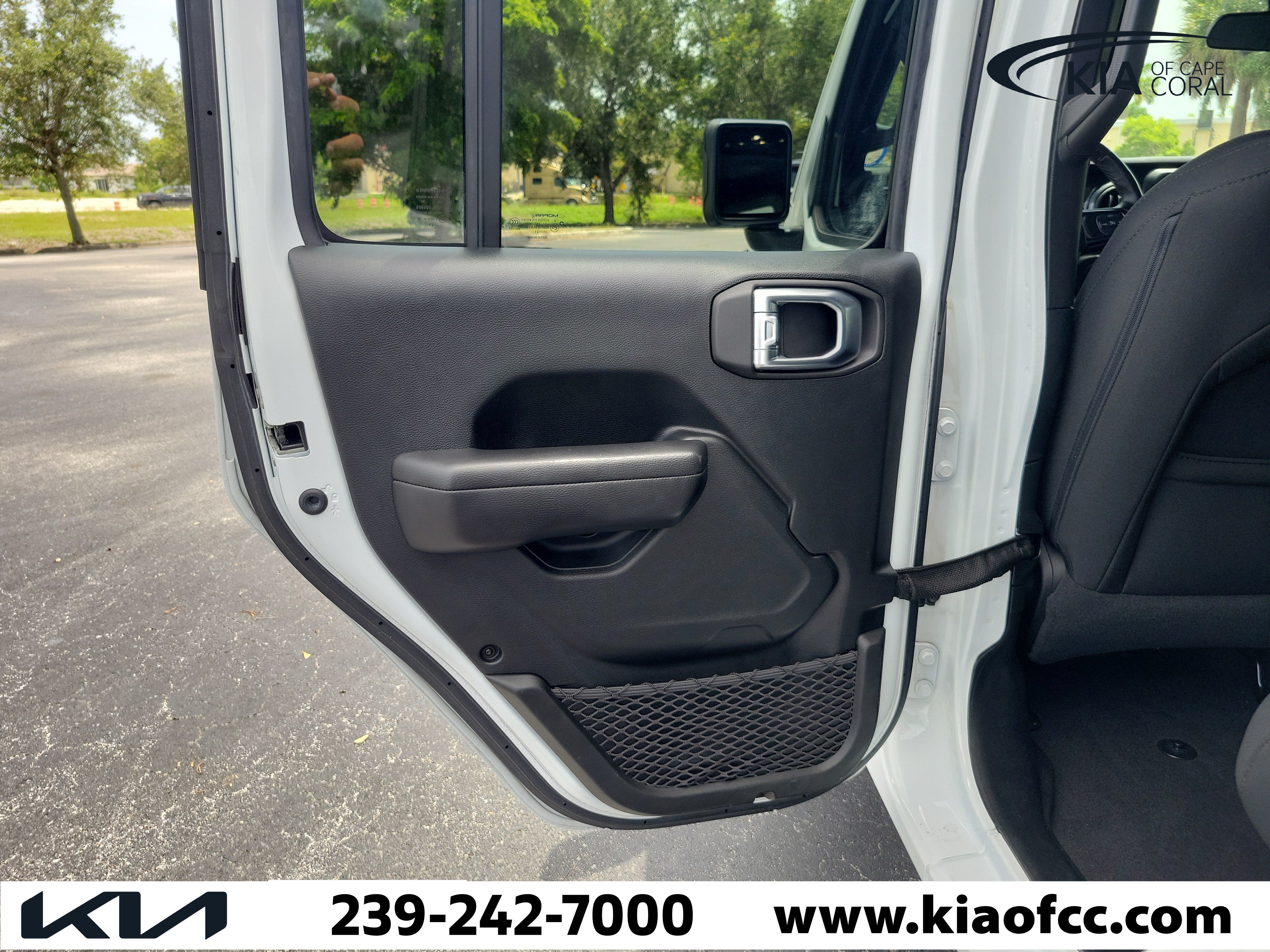 Used 2021 Jeep Wrangler Unlimited Sport AWD/4WD image 14